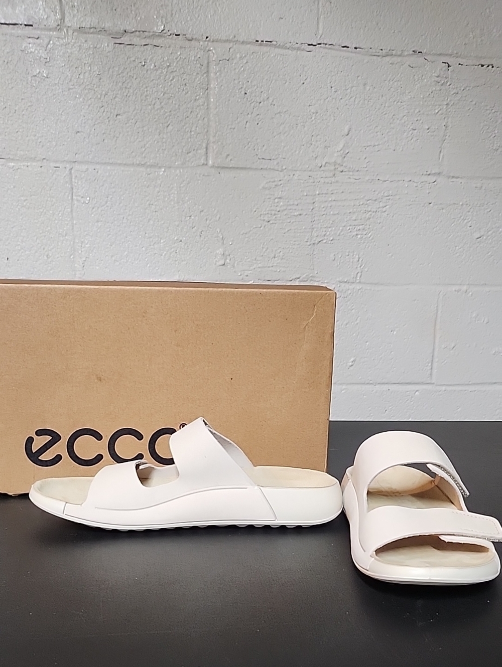 Ecco Cozmo  Women's White Leather Dual-Strap Slide Sandals